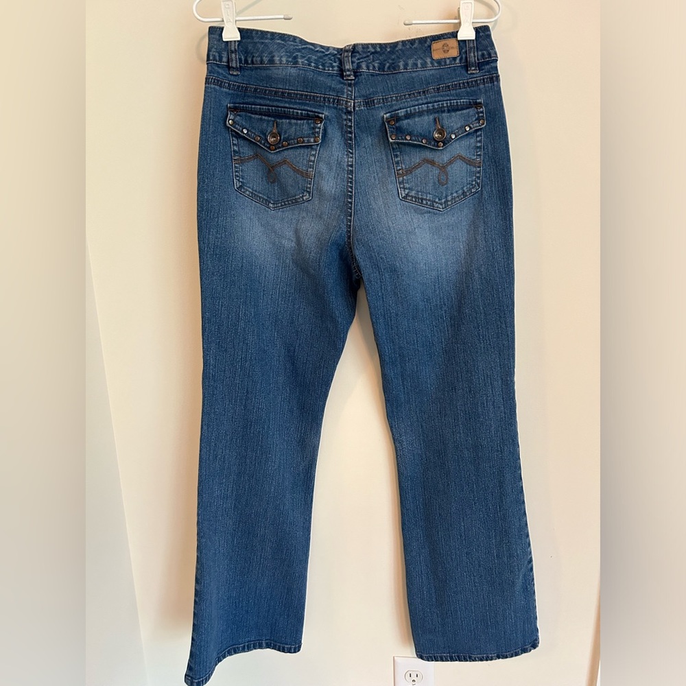 BANDOLINOBLU Size 10 Blue Jeans - Back Pocket Studs - 1% spandex